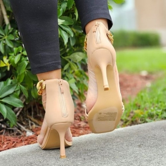 Womens Ankle Strap Heels Chains Stiletto Sandals Nude Color - Picture 5 of 5
